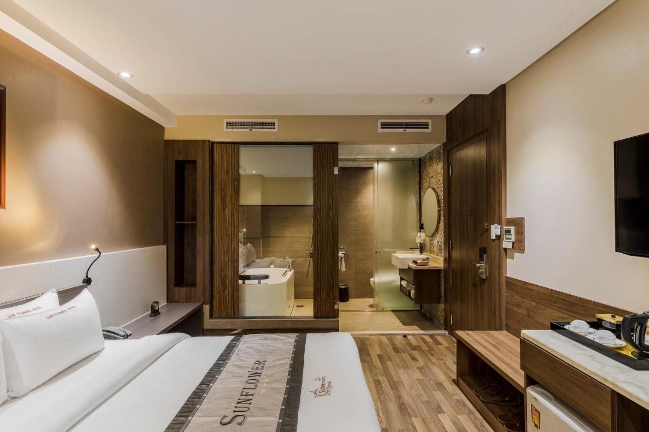 Sunflower Luxury Hotel โฮจิมินห์ซิตี้ ภายนอก รูปภาพ